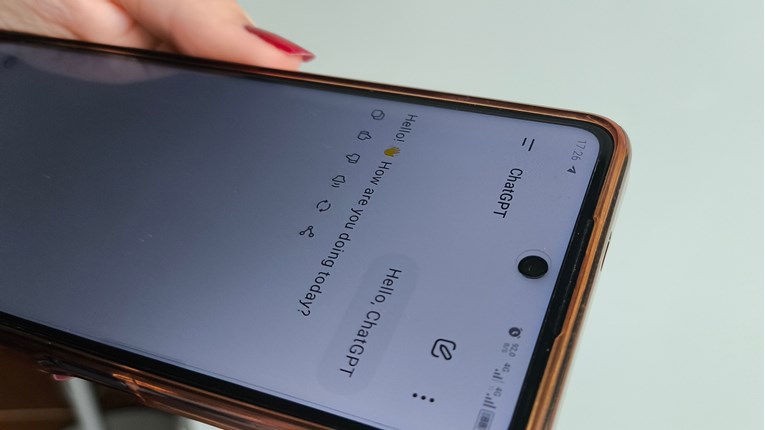 ChatGPT uvodi sadržaj za odrasle