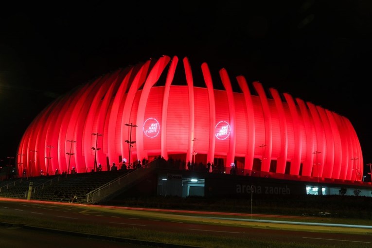 "Potrebna je hitna reakcija": Evo zašto je zagrebačka Arena dva sata bila crvena