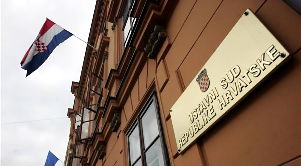 Ustavni sud za 4 mjeseca napušta 10 od 13 sudaca, natječaja još nema