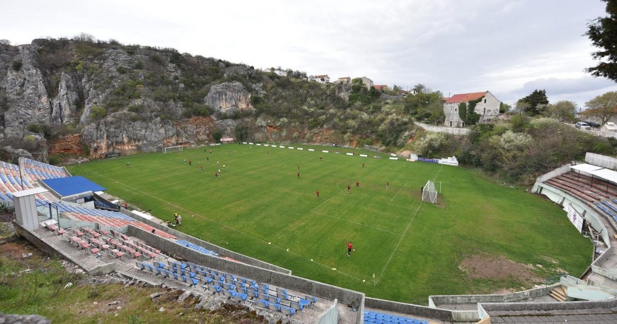 Kultna stranica se naklonila imotskom stadionu: Zadivljujuće zdanje