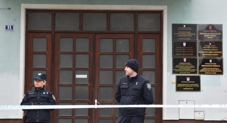 Muškarac bacio molotovljev koktel na CZSS u Ivancu, podignuta optužnica