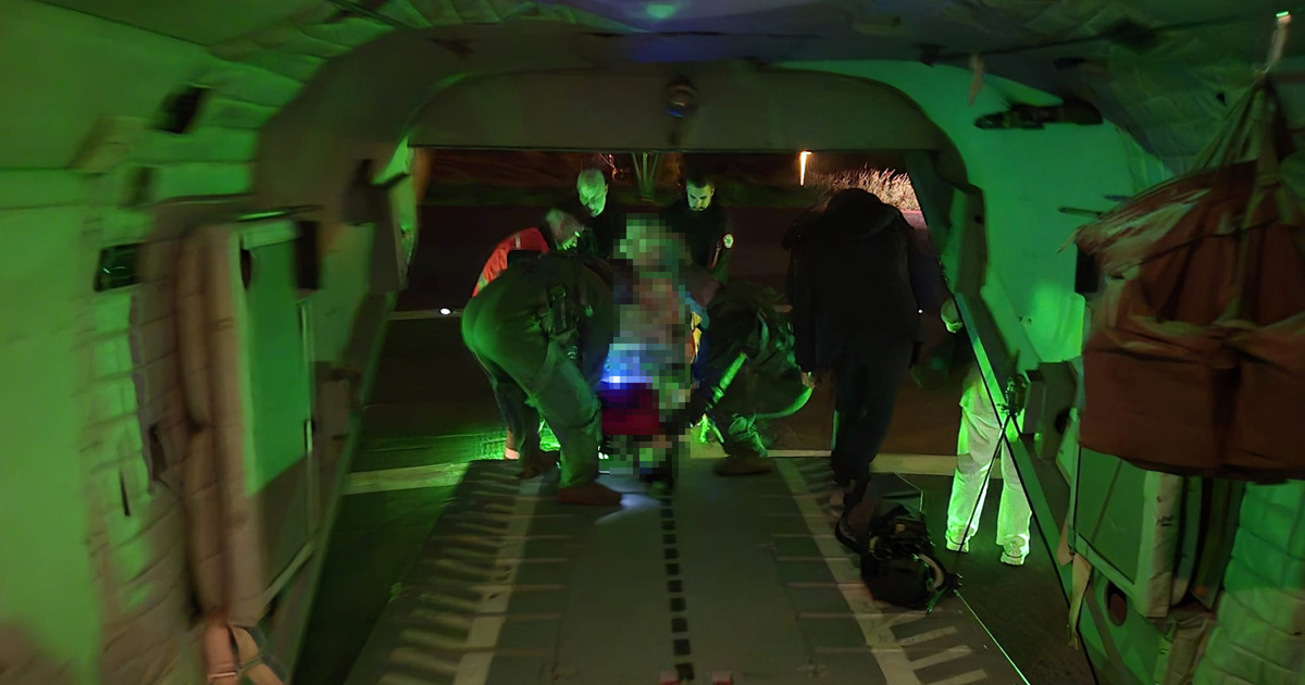 FOTO Novorođeni blizanci helikopterom hitno prebačeni iz Dubrovnika u Split