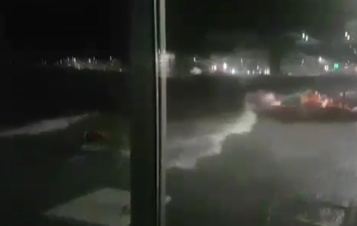 Oluje diljem Jadrana: Udari vjetra od 119 km/h, pijavica, poplave