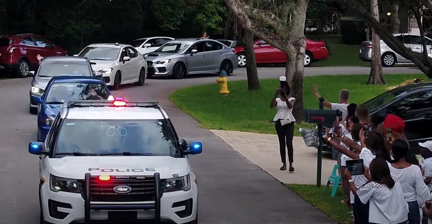 VIDEO Teško bolesnom obožavatelju Subarua ispunili želju i dovezli aute pred kuću