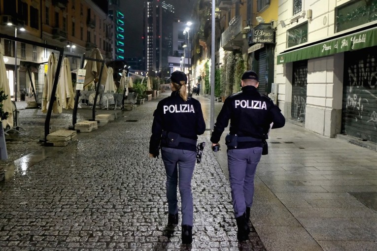 Razbijen lanac prostitucije u Milanu. Vozač Formule 1 i nogometaši tražili "usluge"?
