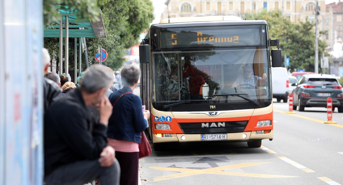 Riječkom Autotroleju nedostaju vozači. Propao ugovor o zapošljavanju stranih radnika