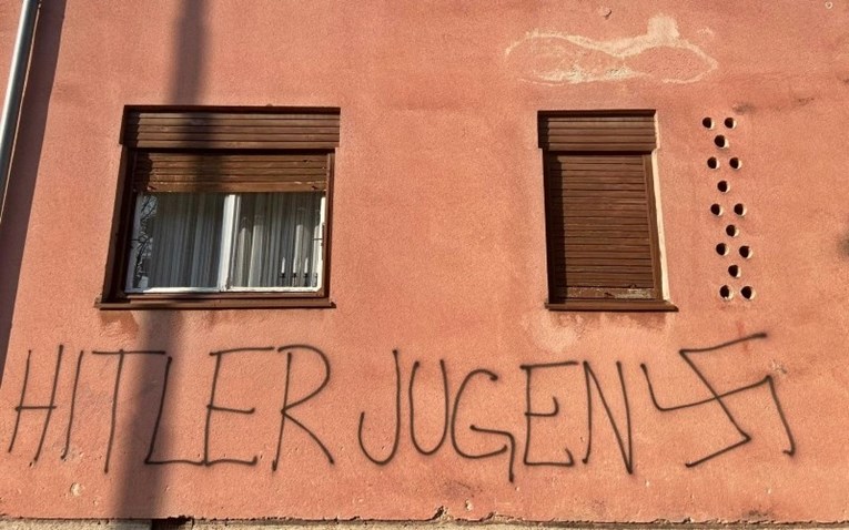 Po Puli osvanuli nacistički grafiti, policija traži počinitelje
