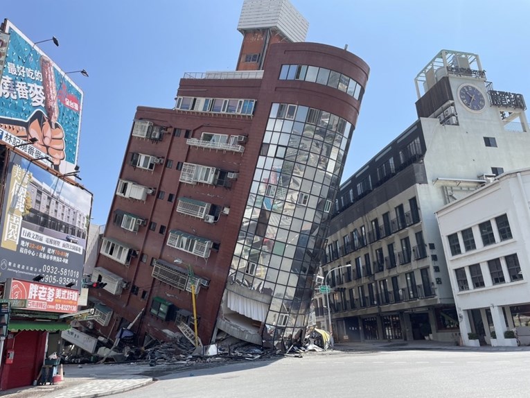 Zašto su neke zgrade na Tajvanu nakon potresa ostale nagnute?