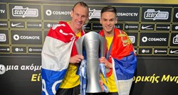 Hrvat i Srbin zagrljeni pod zastavama slave titulu. Grci: Lijepa slika zajedništva