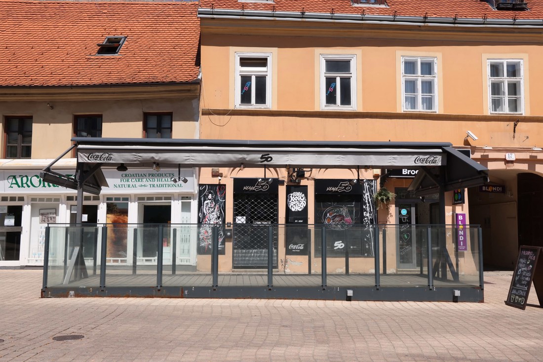 Zatvorio se lokal u centru Zagreba, ostavili natpis o renoviranju