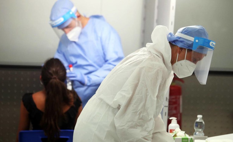 Slovenska epidemiologinja: Imamo 14 uvezenih slučajeva, većinom iz Hrvatske