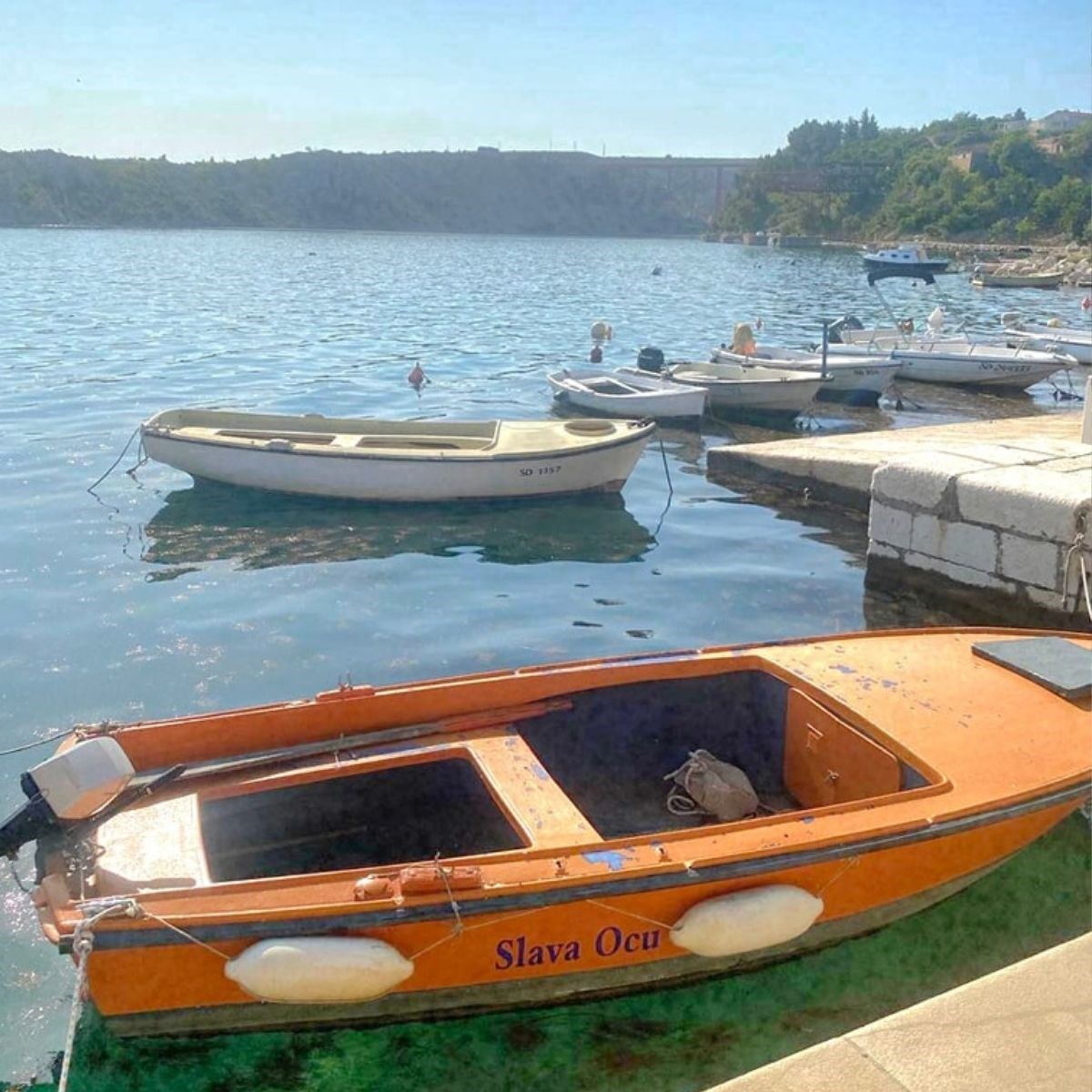 Ime barke iz Dalmacije nasmijalo Fejs: "Svaka čast"