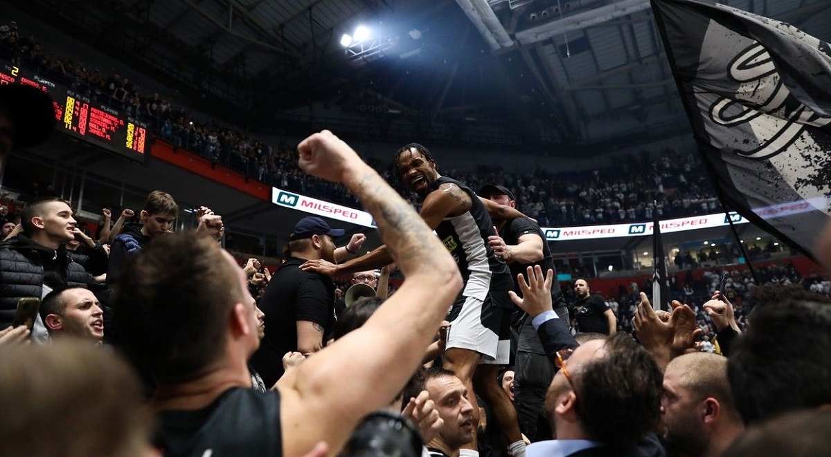 Partizan u paklu beogradske Arene s 20 razlike pobijedio lidera Eurolige