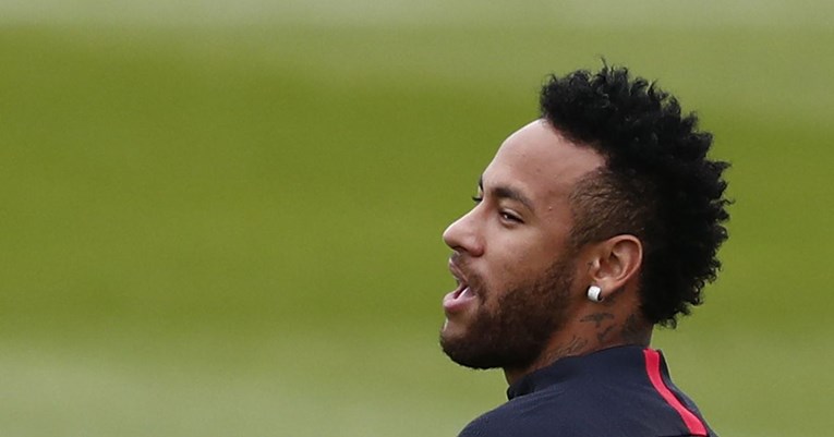 Neymar lajkovima na Instagramu razveselio navijače Barcelone