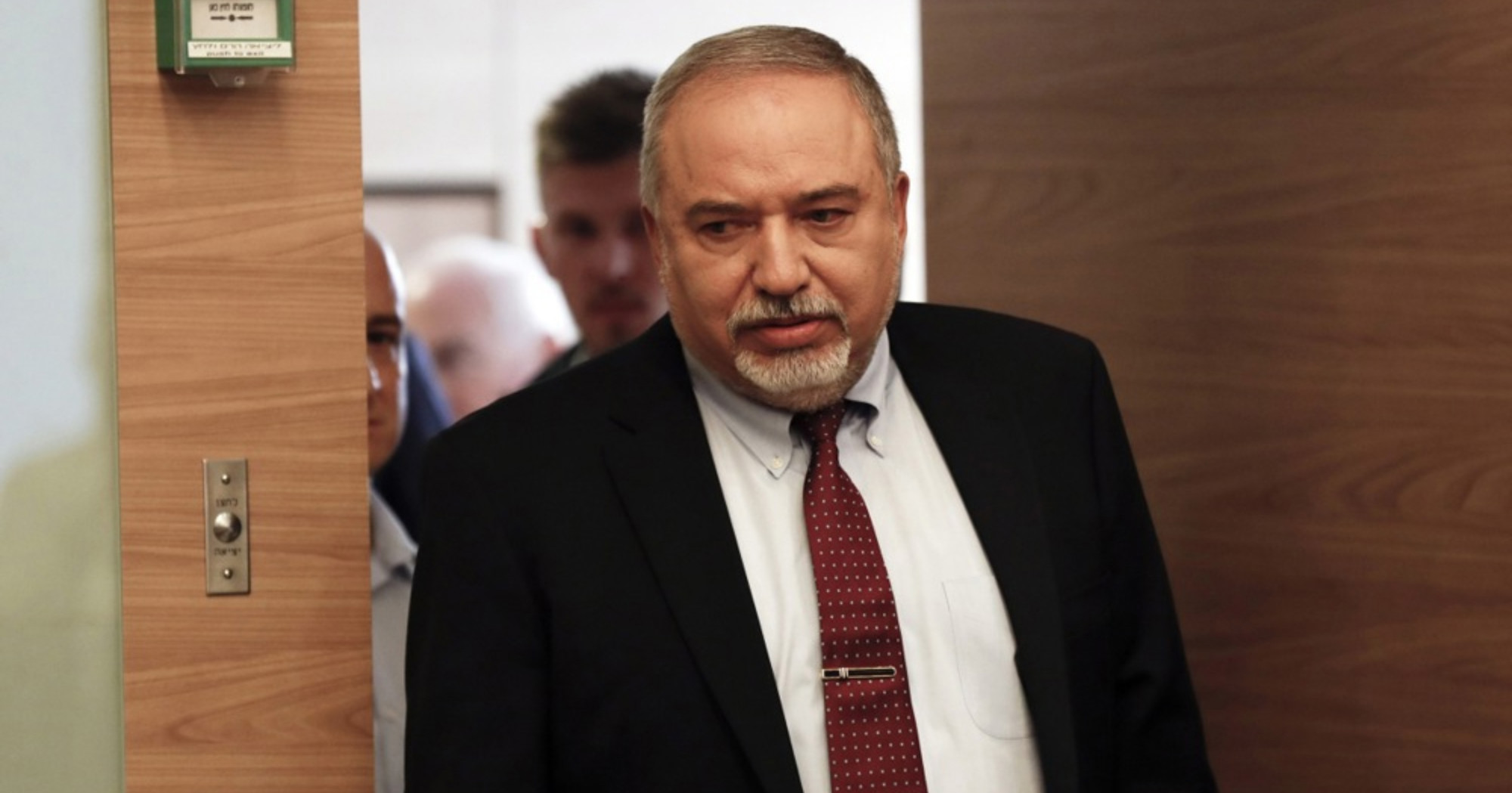 Bivši izraelski ministar: Netanyahu bi mogao pokrenuti rat zbog izbora