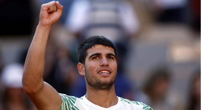 Nevjerojatni Alcaraz protutnjao u četvrtfinale Roland Garrosa