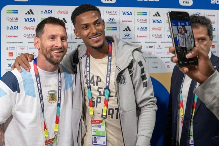Messi davao izjavu, igrači Zelenortskih Otoka čekali. Pogledajte što se onda dogodilo
