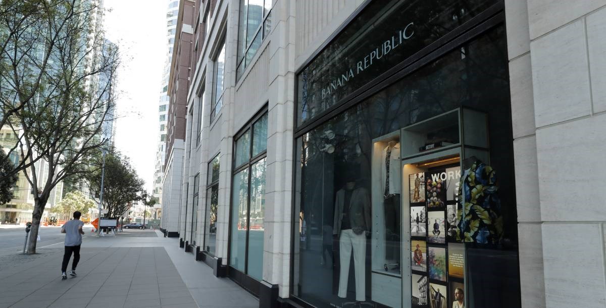 Većina Kalifornije ide u strogi lockdown, 80 milijuna ljudi ostat će doma za Božić