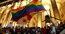 Gruzijci prosvjeduju zbog smrti novinara pretučenog u napadu na LGBT zajednicu