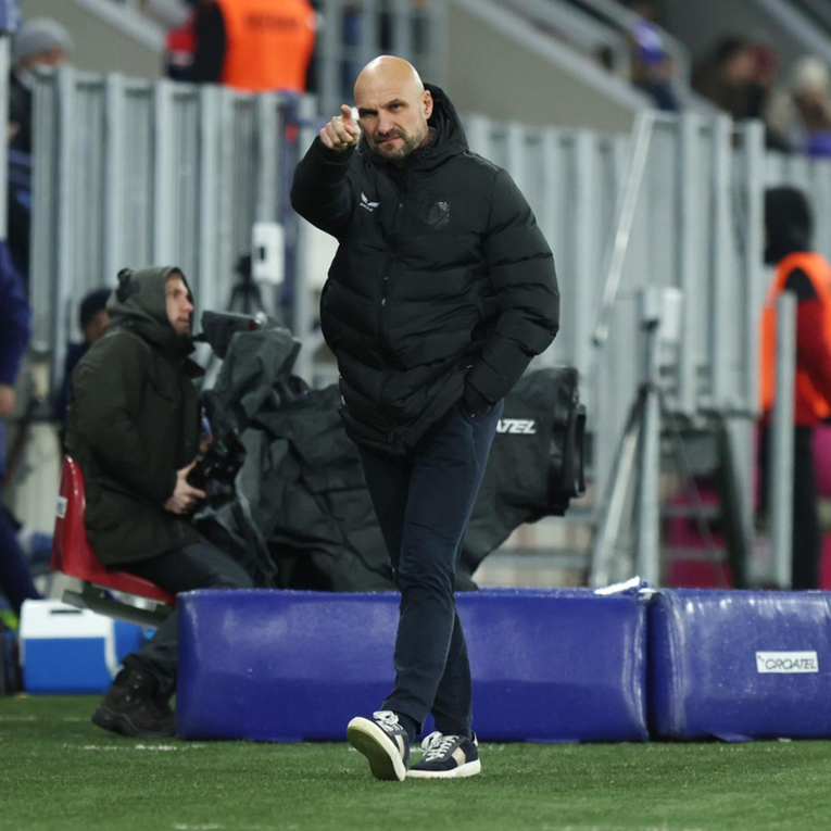 Osijekovi fanovi na Fejsu: Sopa, daj nas nemoj sve skupa j*bati