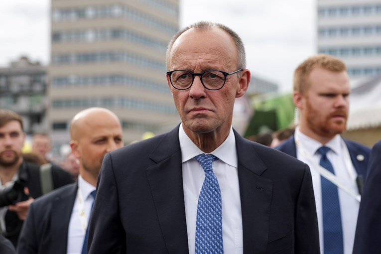 Merz: Putin vodi hibridni rat protiv Njemačke, želi nas zastrašiti
