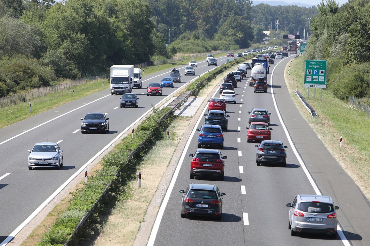 Butković: Gradit će se treća traka autoceste i poslije Karlovca, sve do Bosiljeva