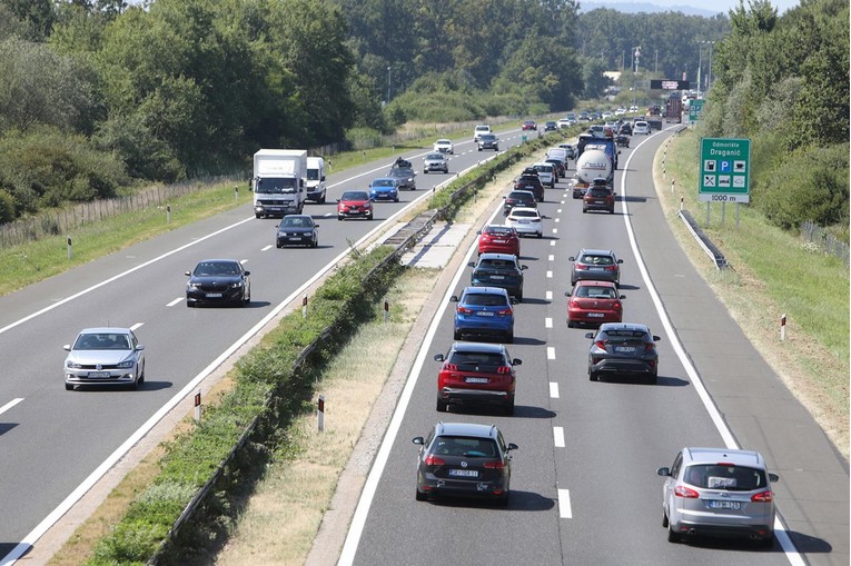 Butković: Gradit će se treća traka autoceste i poslije Karlovca, sve do Bosiljeva