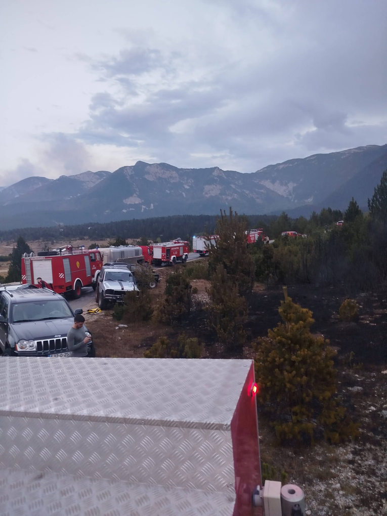 Veliki požar na Blidinju: Helikopter vojske BiH ponovno na terenu