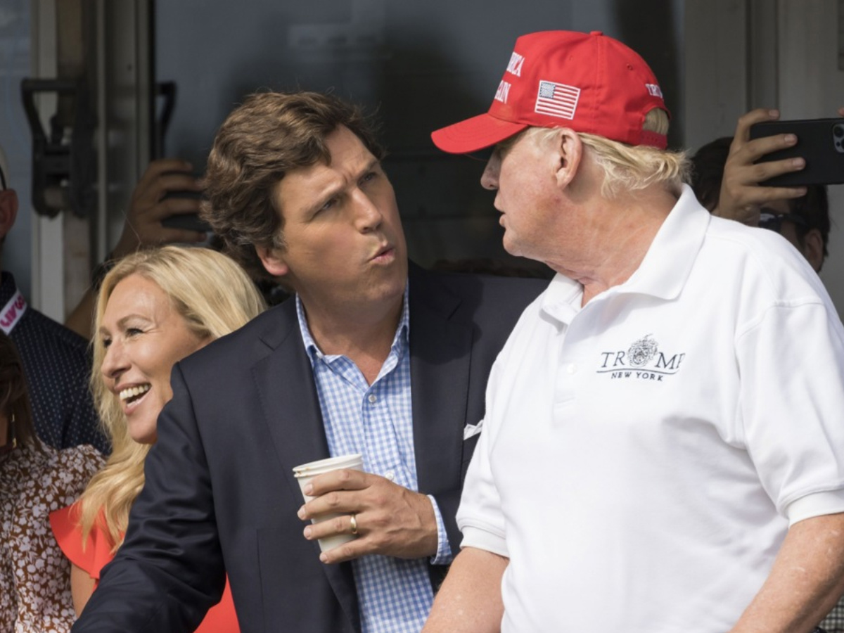 Tucker Carlson žali što je podržavao Trumpa. "To će me proganjati"