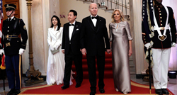 Predsjednik Južne Koreje zapjevao u Bijeloj kući pa oduševio Bidena i prvu damu