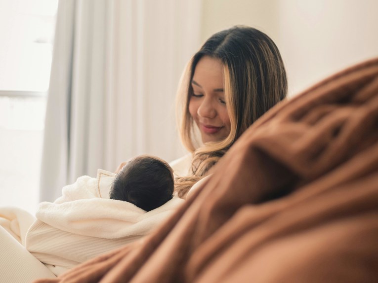 Kako izgleda oporavak od carskog reza?