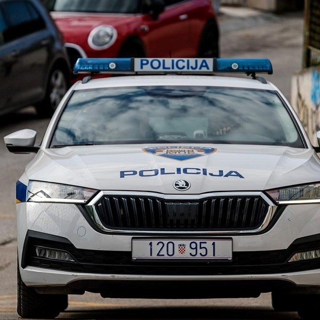 Pokušaj ubojstva u Splitu. Sin u rastrojenom stanju nožem napao oca