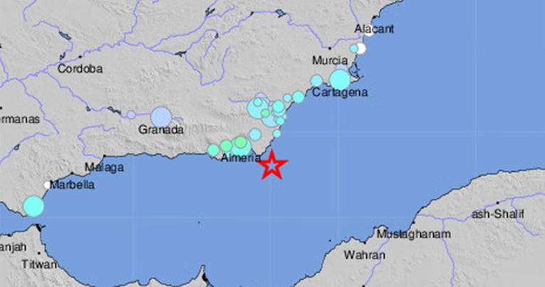 U potresu u Španjolskoj se urušio krov zračne luke