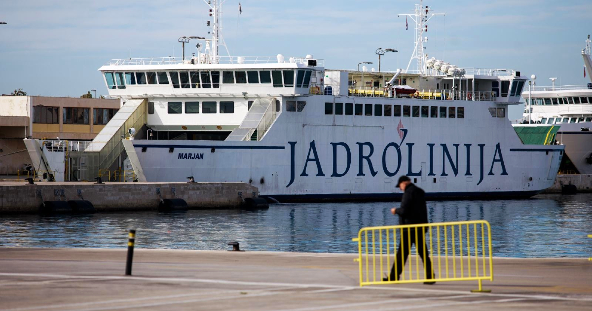 Jadrolinija: Na otoke mogu samo otočani, komunalne i javne službe i teretna vozila