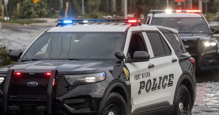 Prosvjednik u SAD-u zapucao na policajca. Ubijen je