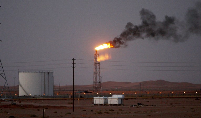 Prepolovila se saudijska proizvodnja nafte nakon napada, hoće li cijene rasti?