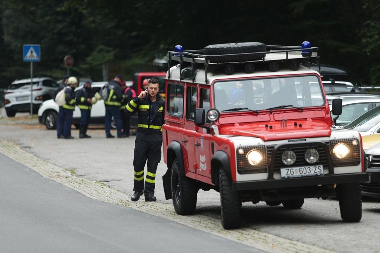 Na Medvedskom bregu u Zagrebu se urušila kuća