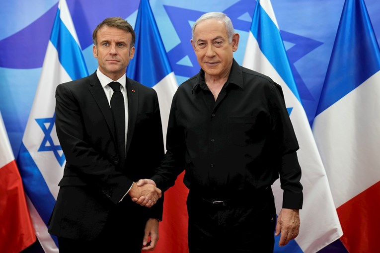 Macron: Francuska solidarna s izraelskom borbom protiv terorizma