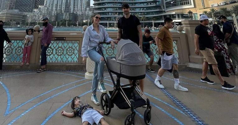 Ćorluka objavio obiteljsku fotku iz Dubaija: "Vidi se tko najviše uživa u fotkanju"