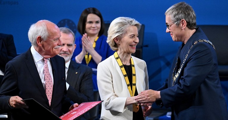 Ursula von der Leyen: Vrijeme je da Europa ustane