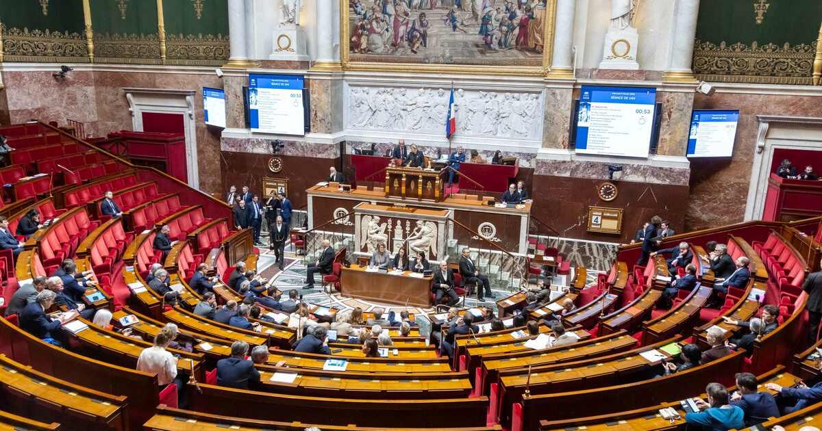 Francuz osuđen zbog tajnog slikanja žena. Na meti bile i zastupnice parlamenta