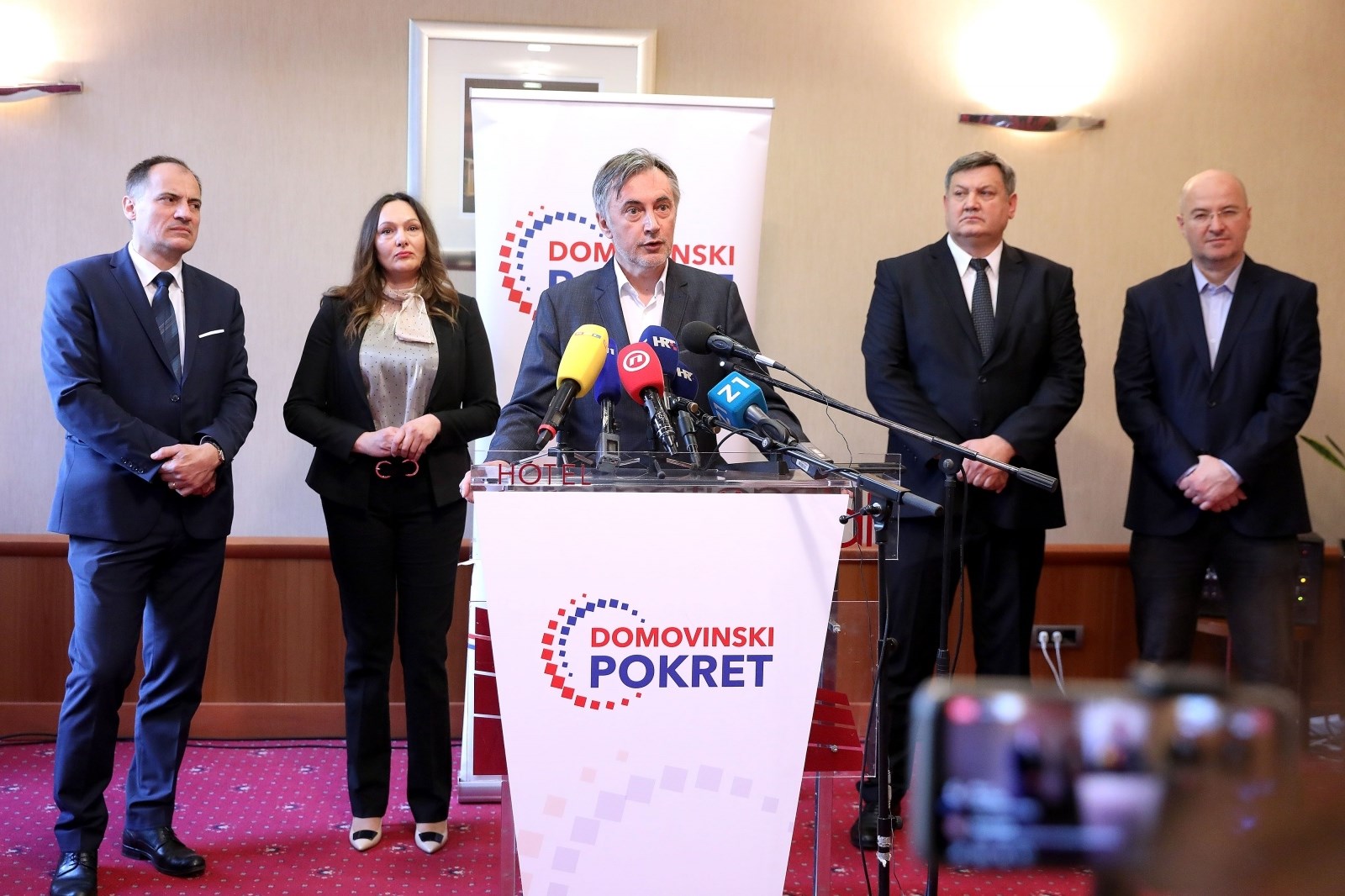 VIDEO Škoro predstavio pojačanja. Evo zašto su mu došli bivši mostovci