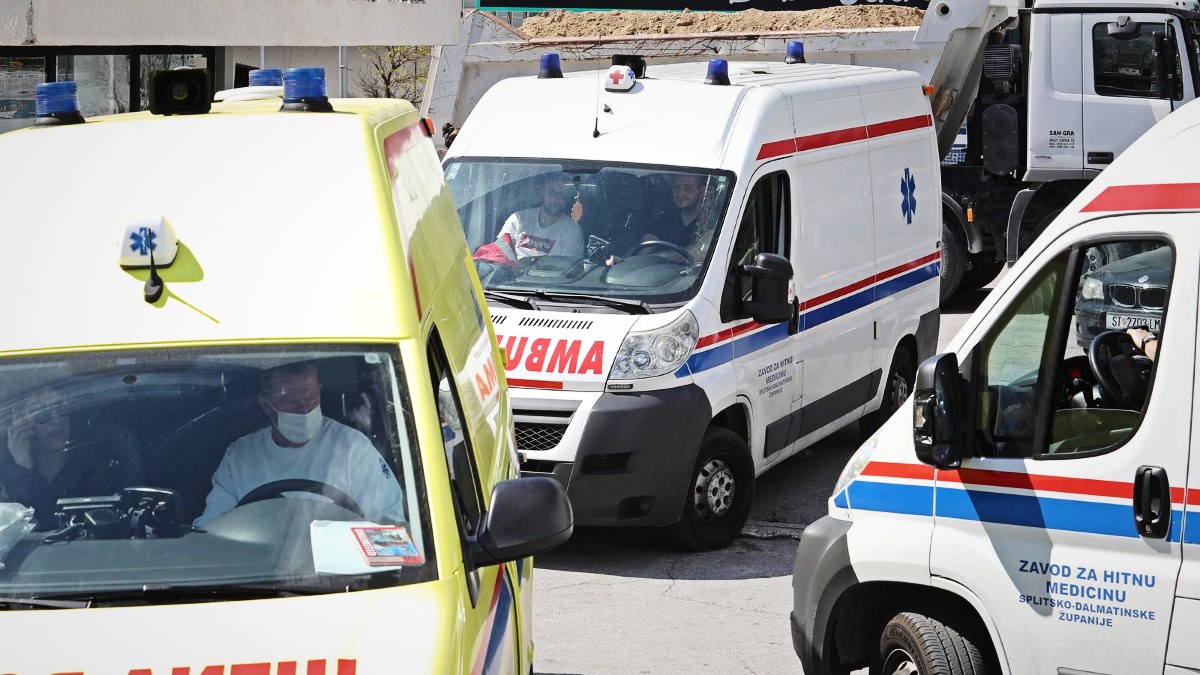 Trudnica na respiratoru u Splitu morala ranije roditi. I ona i beba su stabilno