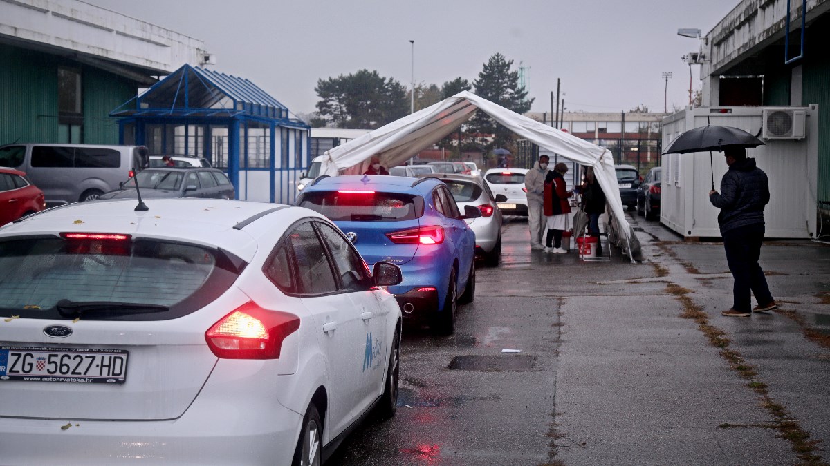 Stožer: Danas 53 umrla, 266 na respiratoru i 3831 novi