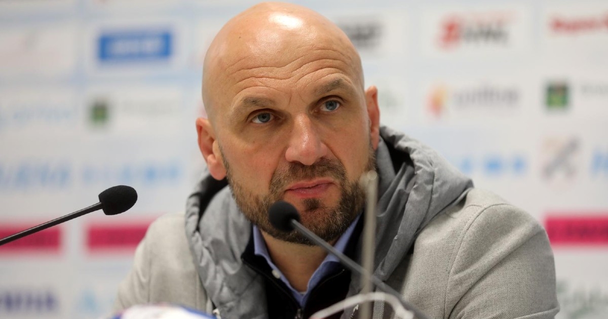 Sopić: Meni je žao Slavenovih igrača. Treba lupiti šakom o stol