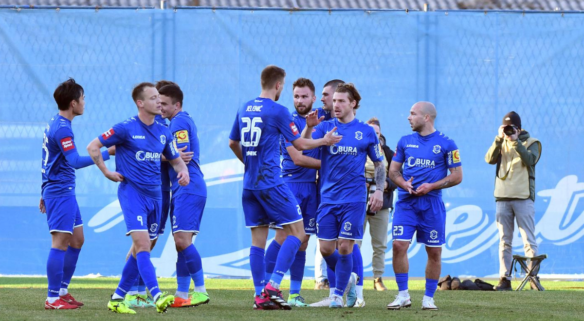 VARAŽDIN - ŠIBENIK 2:0 Varaždin ubojitim kontrama kaznio Šibenčane