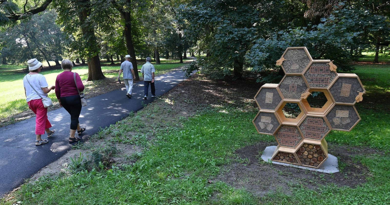 U Čakovcu postavljen hotel za kukce, sve "sobe" su već zauzete