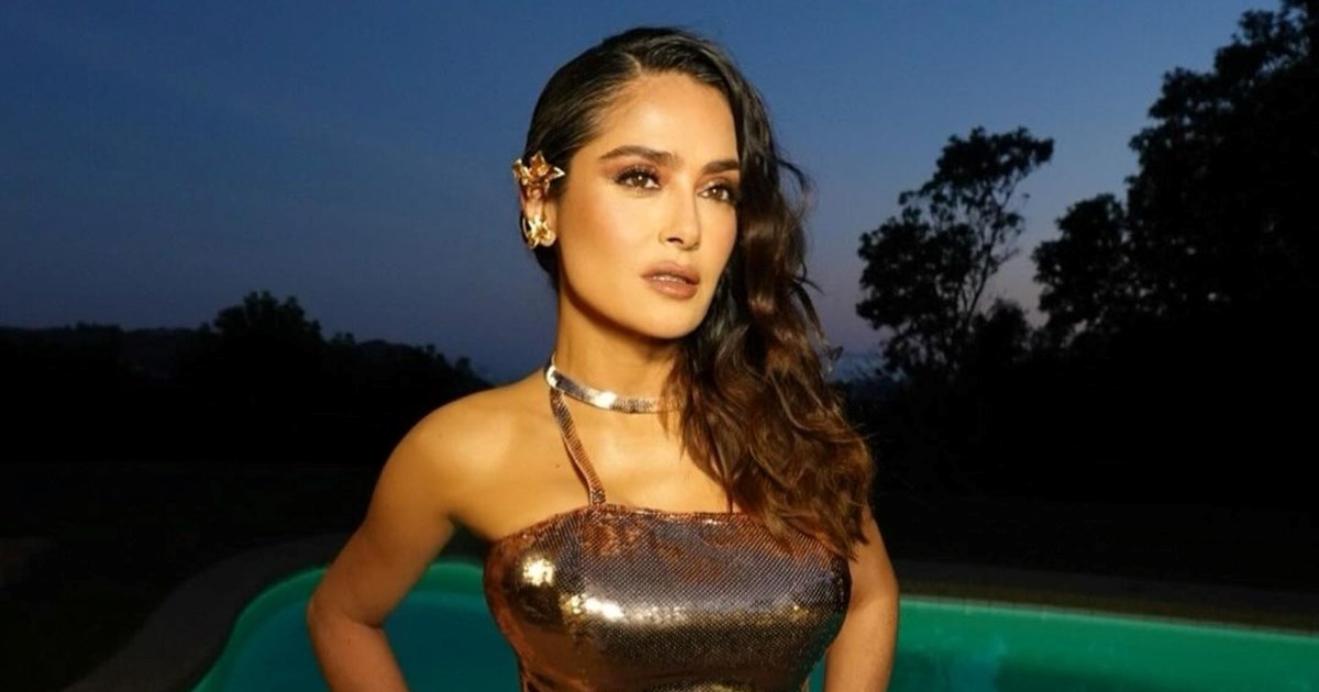Pola milijuna lajkova: Salma Hayek (57) oduševila fanove fotkom u bikiniju