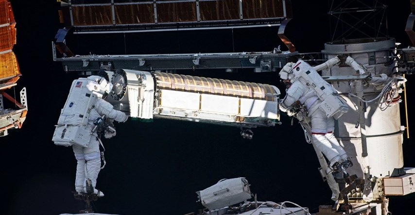 Astronauti postavili nove solarne panele na ISS
