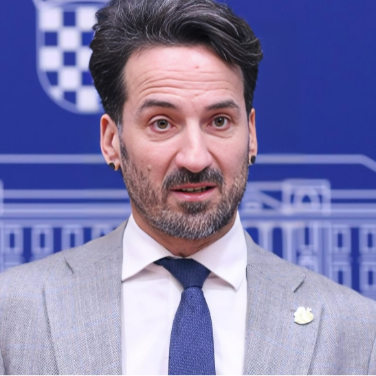 Miletić: Najbolji nastavnici će biti manje plaćeni od lošeg javnog službenika
